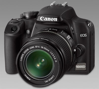 Canon EOS 1000D là mẫu máy ảnh số ống kính rời dành cho người dùng phổ thông. Ảnh: Trustedreviews.