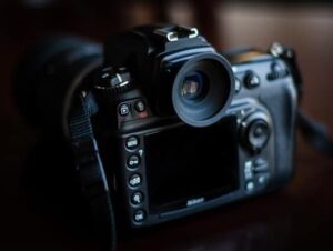 nhung kinh nghiem truoc khi mua may anh so