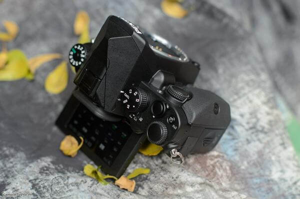 Máy ảnh Pentax KP mới nhất, ISO cao, nhỏ gọn, thiết kế đẹp 45 may anh pentax kp moi nhat iso cao nho gon thiet ke dep 2 2