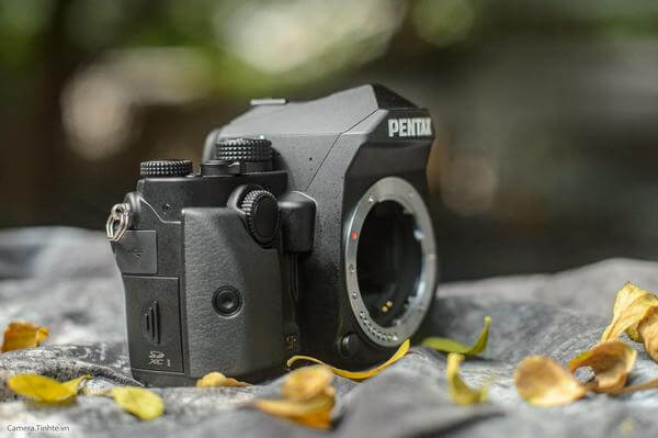 Máy ảnh Pentax KP mới nhất, ISO cao, nhỏ gọn, thiết kế đẹp 46 may anh pentax kp moi nhat iso cao nho gon thiet ke dep 3 2