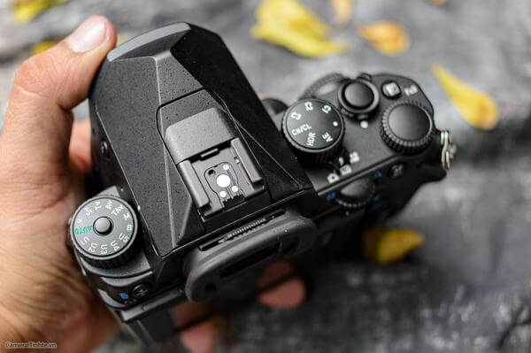 Máy ảnh Pentax KP mới nhất, ISO cao, nhỏ gọn, thiết kế đẹp 79 may anh pentax kp moi nhat iso cao nho gon thiet ke dep 36 1