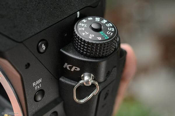 Máy ảnh Pentax KP mới nhất, ISO cao, nhỏ gọn, thiết kế đẹp 52 may anh pentax kp moi nhat iso cao nho gon thiet ke dep 9 1