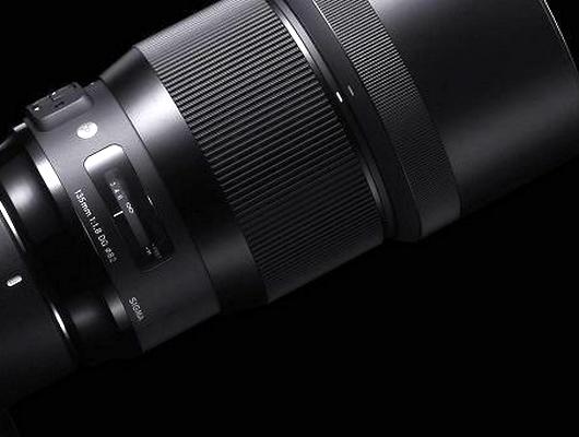 ong kinh sigma 135mm f1 8 art gia 1400 usd 1 3