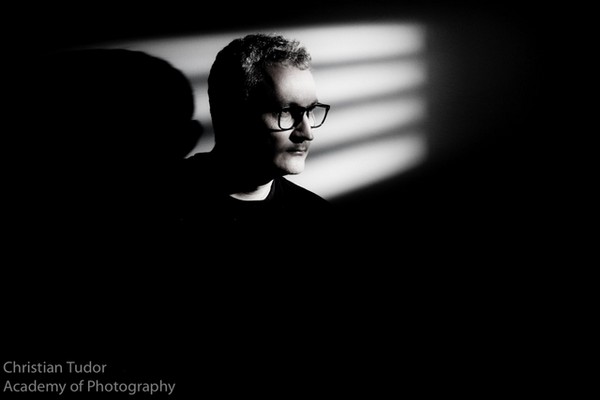 Cách tạo ánh sáng thật vi diệu trên ảnh chân dung 23 cach tao anh sang that vi dieu tren anh chan dung 8 2