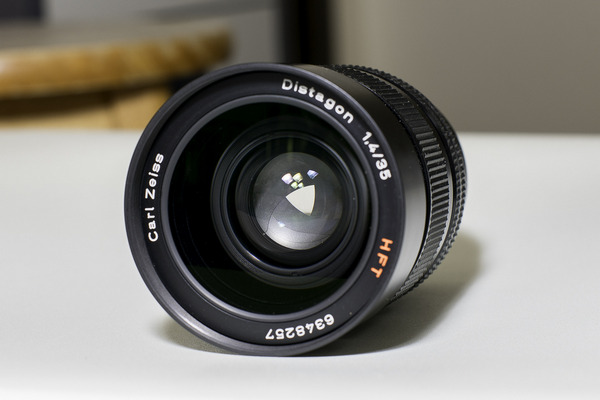 Một số ống kính có bokeh đặc biệt mà bạn nên biết 109 mot ong kinh co bokeh dac biet ma ban nen biet 49 1