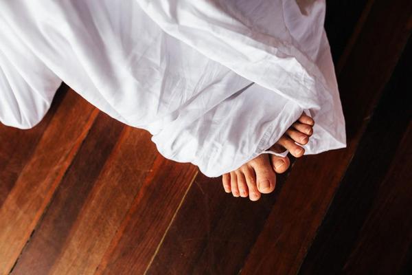 tro chuyen ve viec tao dang trong chup anh cuoi 10 2