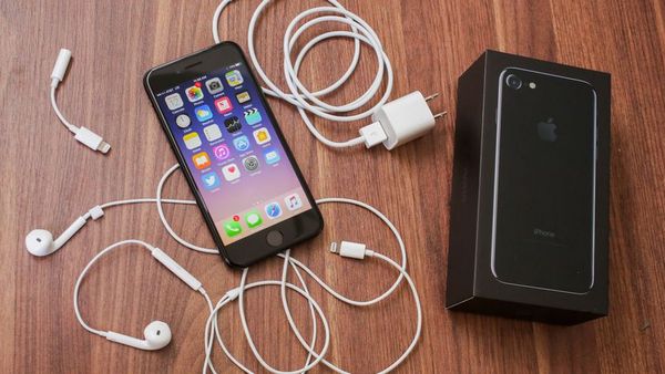 Dự án mới bắt đầu với hướng dẫn qua sản phẩm iPhone 7