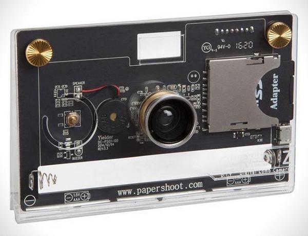 chiec may anh sieu nho gon trong suot va co tu rap mot cach de dang 3 1