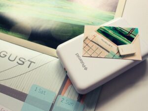 top 5 may anh di dong cho dan du lich 10