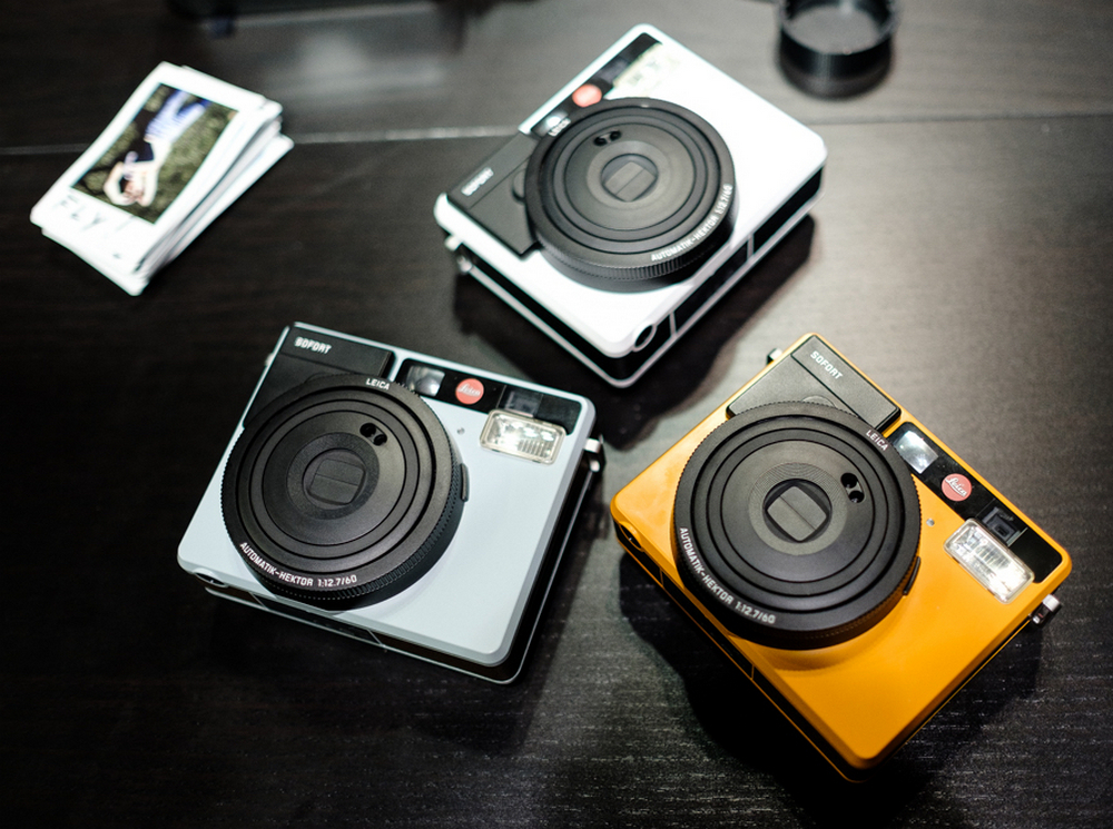 Máy ảnh chụp lấy ngay Leica Sofort tạo sự khác biệt bằng cách tập trung vào các tính năng nâng cao trải nghiệm người dùng.