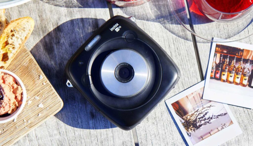 INSTAX SQUARE SQ10 camera chụp ảnh lấy liền kiêm lưu ảnh kỹ thuật số của Fujifilm 5 instax square sq10 camera chup anh lay lien kiem luu anh ky thuat cua fujifilm 3