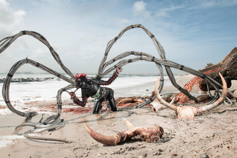 tuong bo anh haute couture voi thoi trang rac tai senegal chau phi 5 1