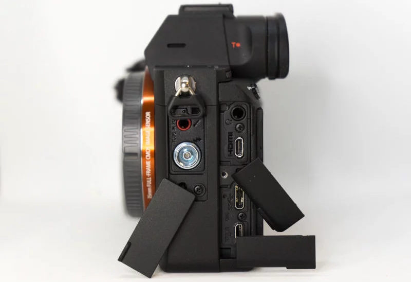 mo tung chiec sony a7r iii 1 2