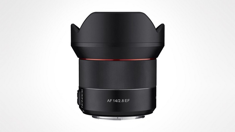 Sản phẩm của Samyang được biết đến có chất lượng ngang ngửa các hãng danh tiếng như Nikon, Canon nhưng giá lại rất rẻ so với các ống kính cùng phân khúc.
