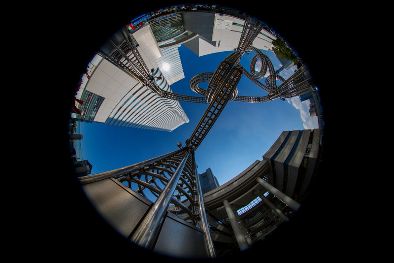 EOS 5D Mark III/ EF8-15mm f/4L Fisheye USM / FL: 8mm/ Aperture-priority AE (f/4, 1/3200 giây, EV+0,7)/ ISO 200/ WB: Auto.