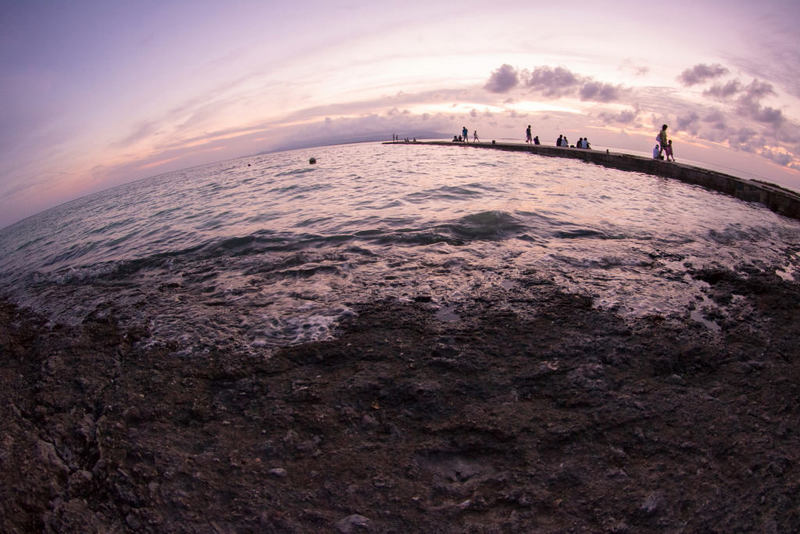 EOS 750D/ EF8-15mm f/4L Fisheye USM / FL: 10mm (tương đương 16mm)/ Aperture-priority AE (f/4, 1/20 giây)/ ISO 800/ WB: Auto.
