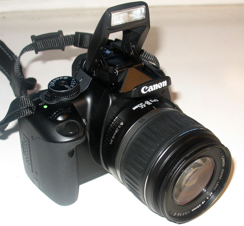Canon 4000D sẽ được gọi là Rebel T100 tại Hoa Kỳ khi nó được chính thức công bố.
