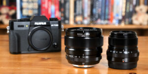 so sanh lens chan dung fujifilm 60mm f 2 4 50mm f 2 35mm f 2 va 56mm f 1 2 2