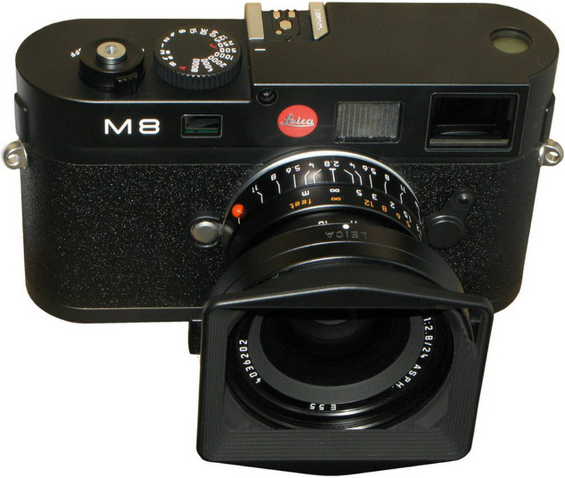 Leica theo gót của Epson và ra mắt chiếc M8.