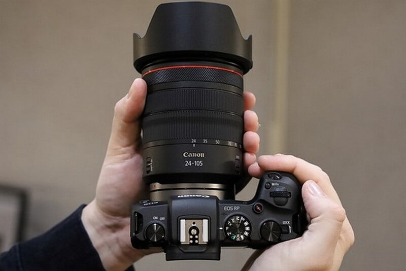 Tổng quan Máy ảnh mirrorless full-frame Canon EOS RP: Bản thu nhỏ của EOS R