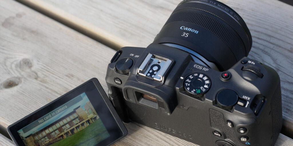 Tổng quan Máy ảnh mirrorless full-frame Canon EOS RP: Bản thu nhỏ của EOS R 18 tong quan may anh mirrorless full frame canon eos rp ban thu nho cua eos r 17