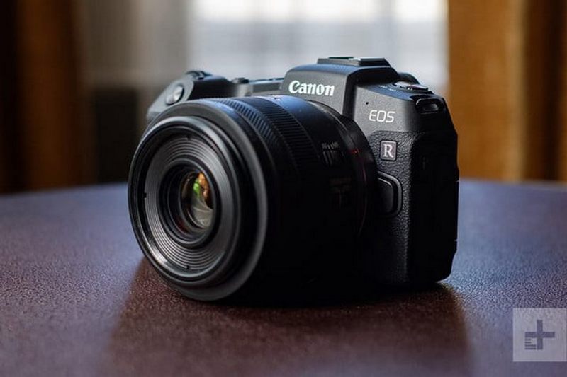 Tổng quan Máy ảnh mirrorless full-frame Canon EOS RP: Bản thu nhỏ của EOS R